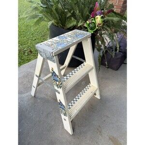 Wooden 2 Foot Step Ladder Primitive Rustic Farmhouse USA Vintage Plant Stand